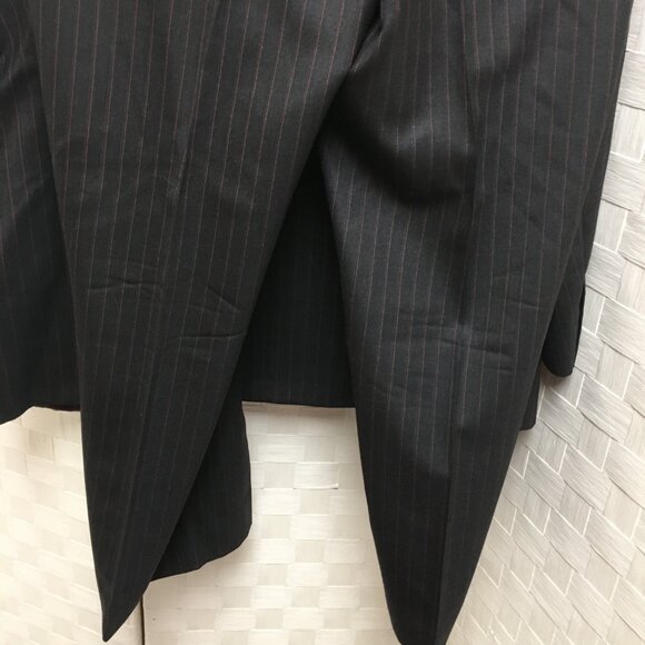 Ted Baker Endurance 2 piece black pinstripe suit 44R - Picture 14 of 16